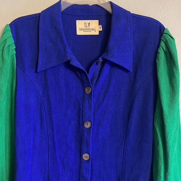 Fashion Brand Company by Penelope Gazin button down with puffy sleeves - Picture 3 of 7